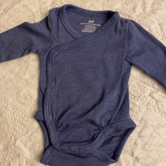 H&M onsie set - Picture 2 of 2